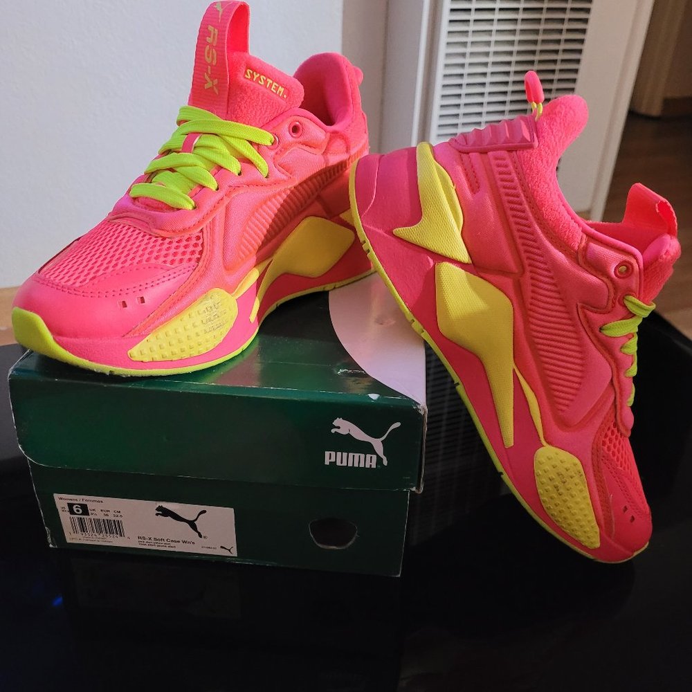 Women's Puma RS-X soft case